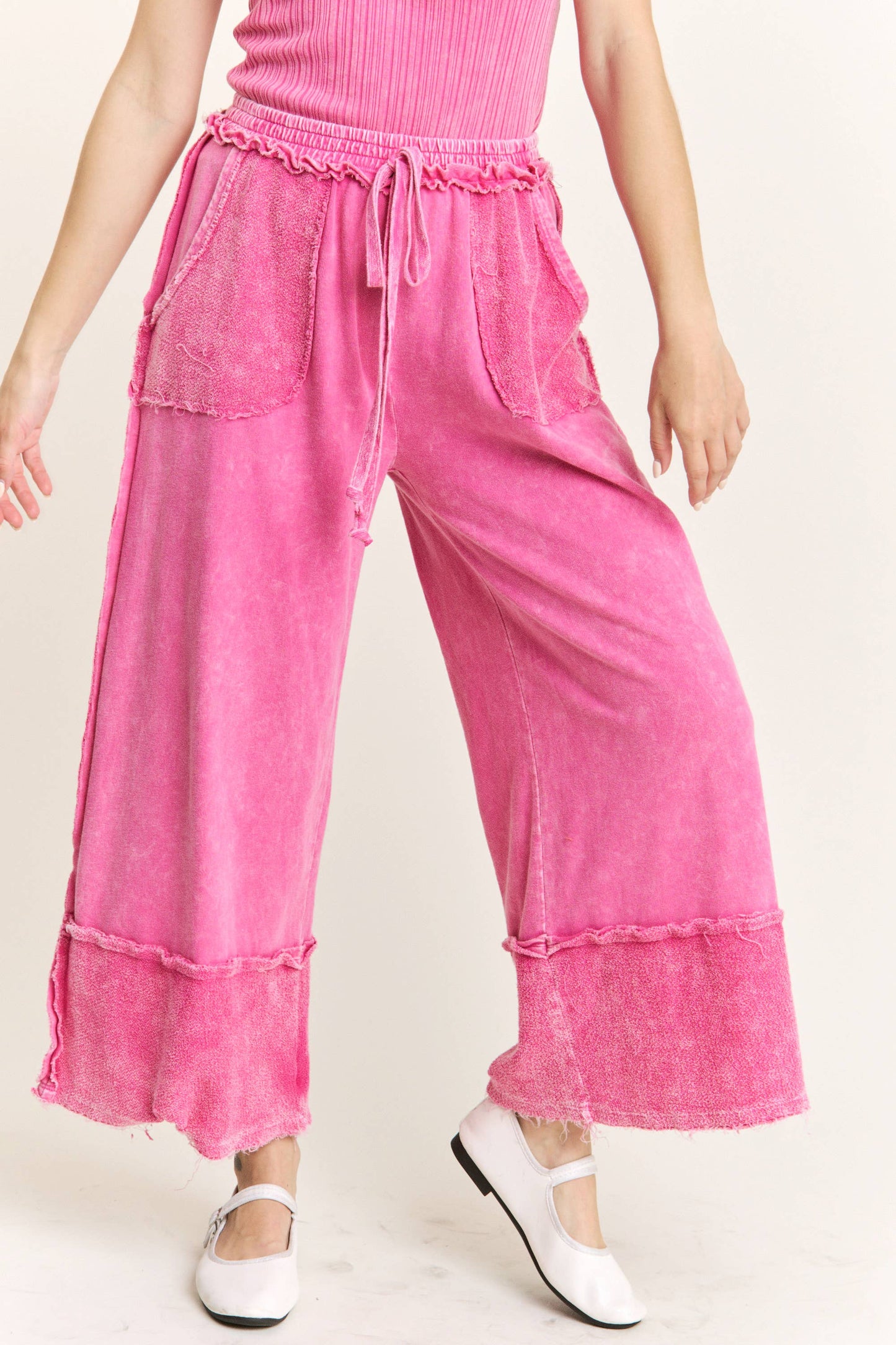 Mineral Wash Wide Pants with raw hem frayed details HP5536