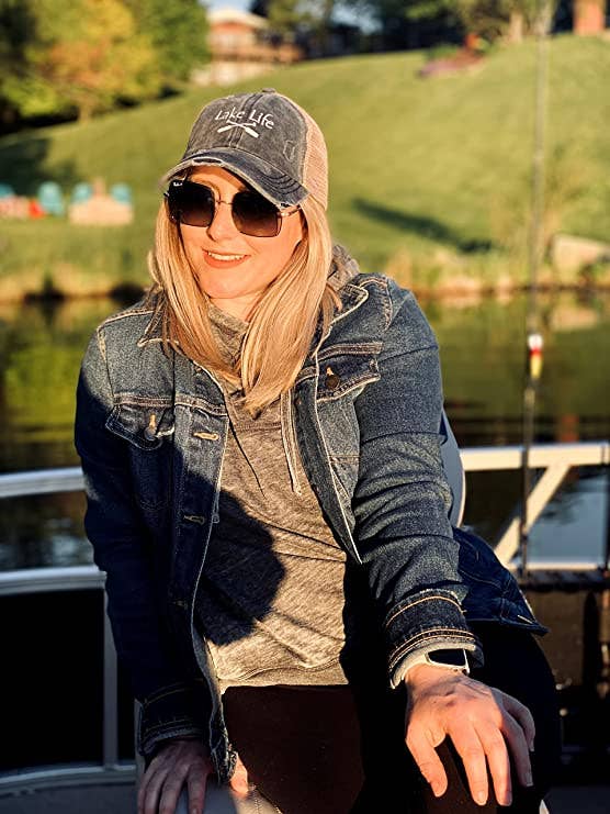 Criss Cross Ponycap - Lake Life (Black)