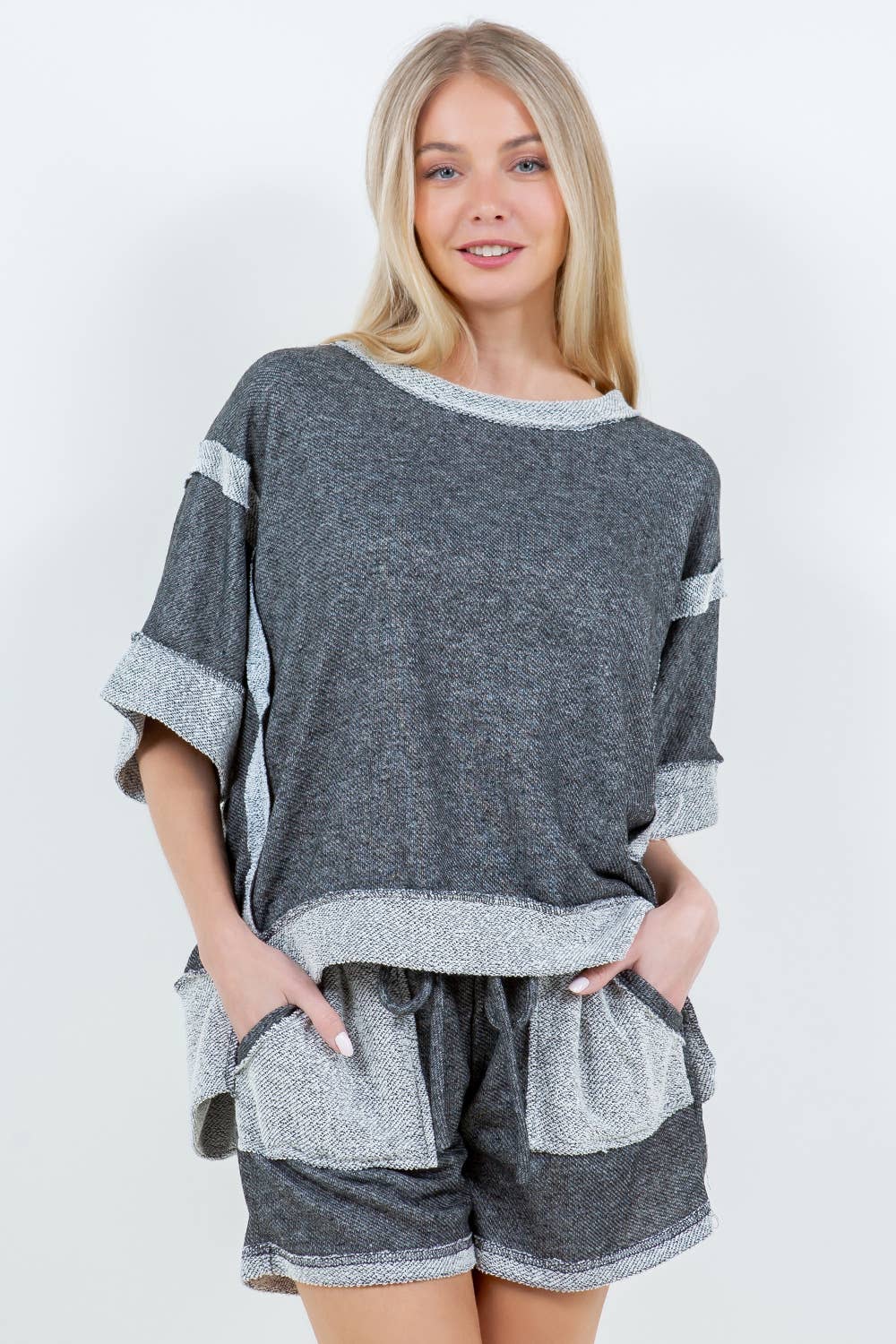 Oversize Reverse Contrast Banded Top HT4028