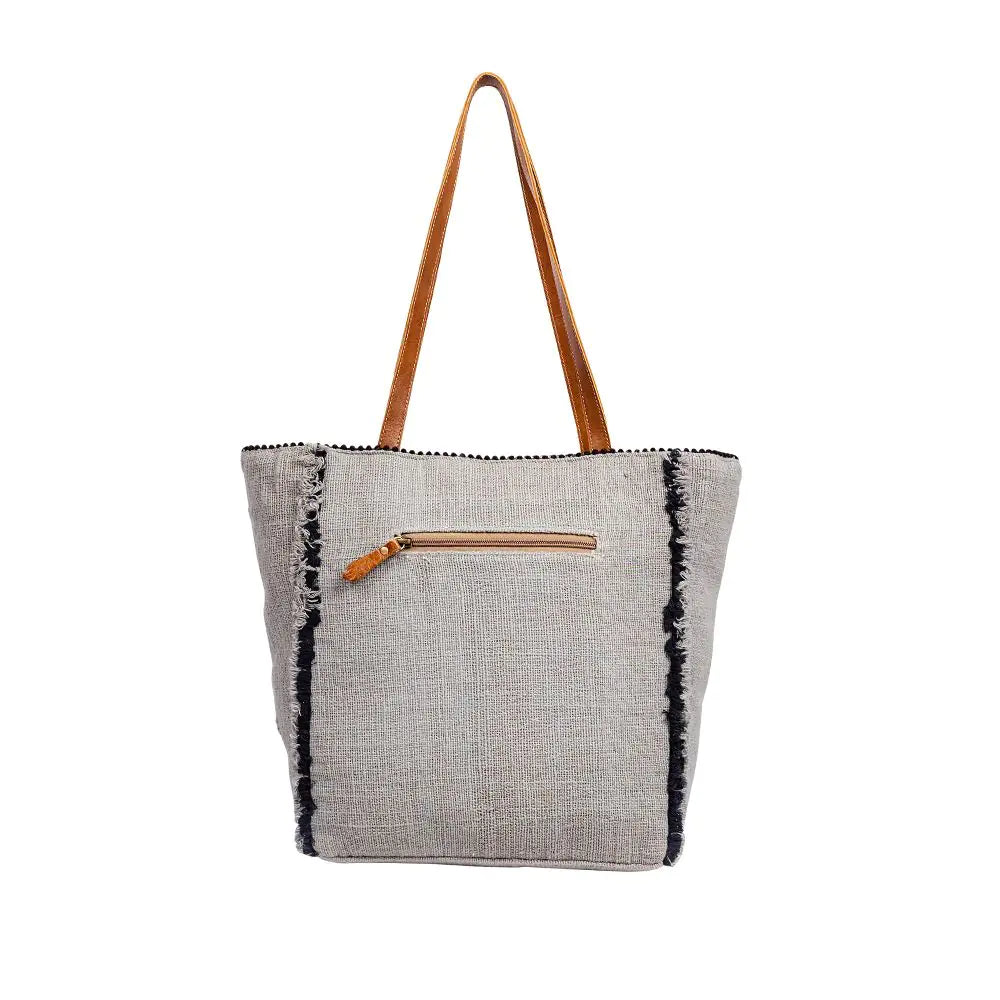 Bethanny Peak Tote Bag Myra