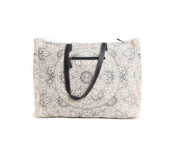 Isla Weekender Myra Bag