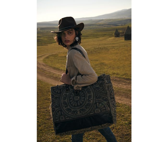 Carmela Weekender Bag Myra