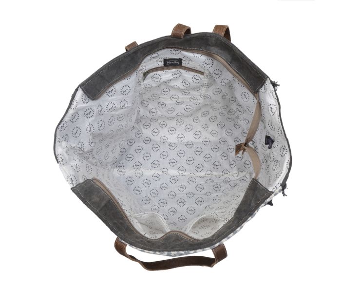 Minimal Rhombus Patterned Weekender Bag Myra