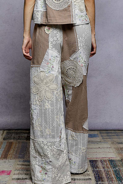 Relaxed fit in woven with patch detail Pants POL
