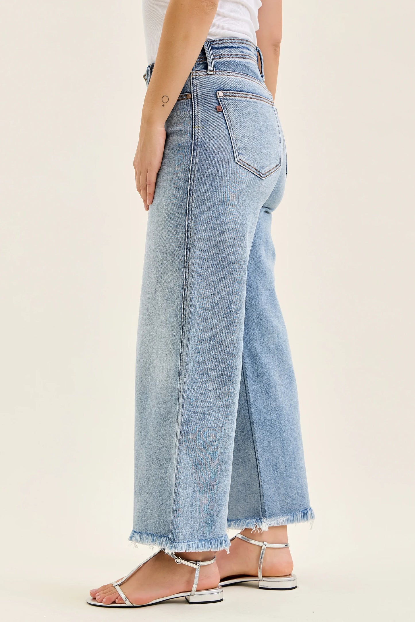 Judy Blue 82728 MR Ankle Wide Leg + Hollywood Waistband + Fray Hem Jeans