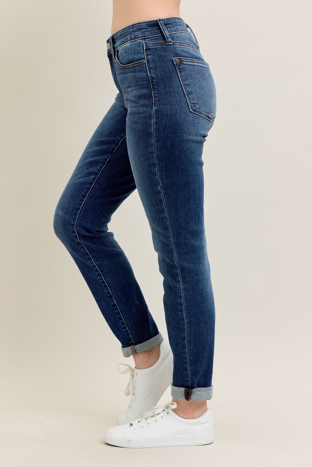 82428 Mid Rise Basic Cuffed Slim Fit Judy Blue Denim Jeans