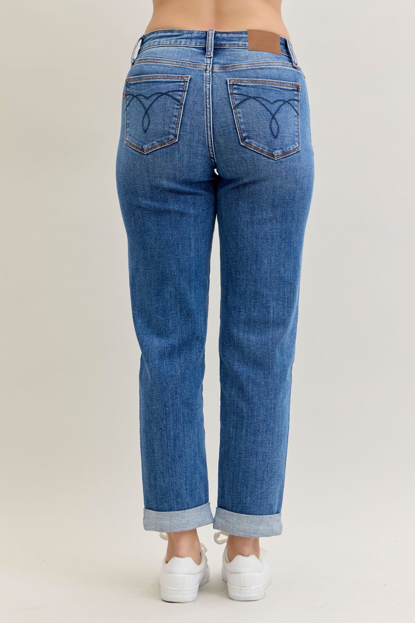 82685 Mid-Rise Boyfriend Classic Cuffed Jeans – Judy Blue