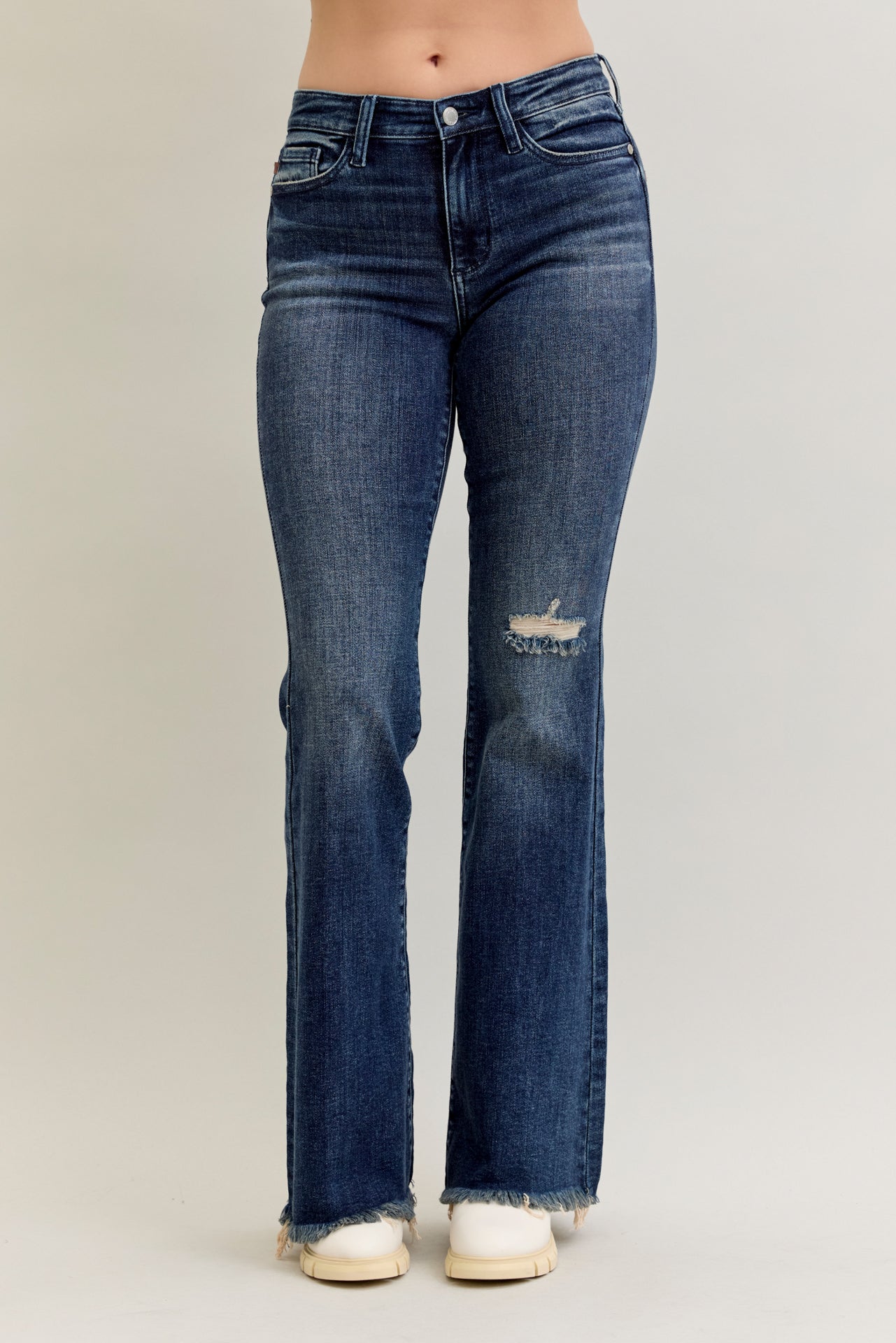82681 Mid-Rise Flare Destroy &amp; Fray Hem Jeans – Judy Blue