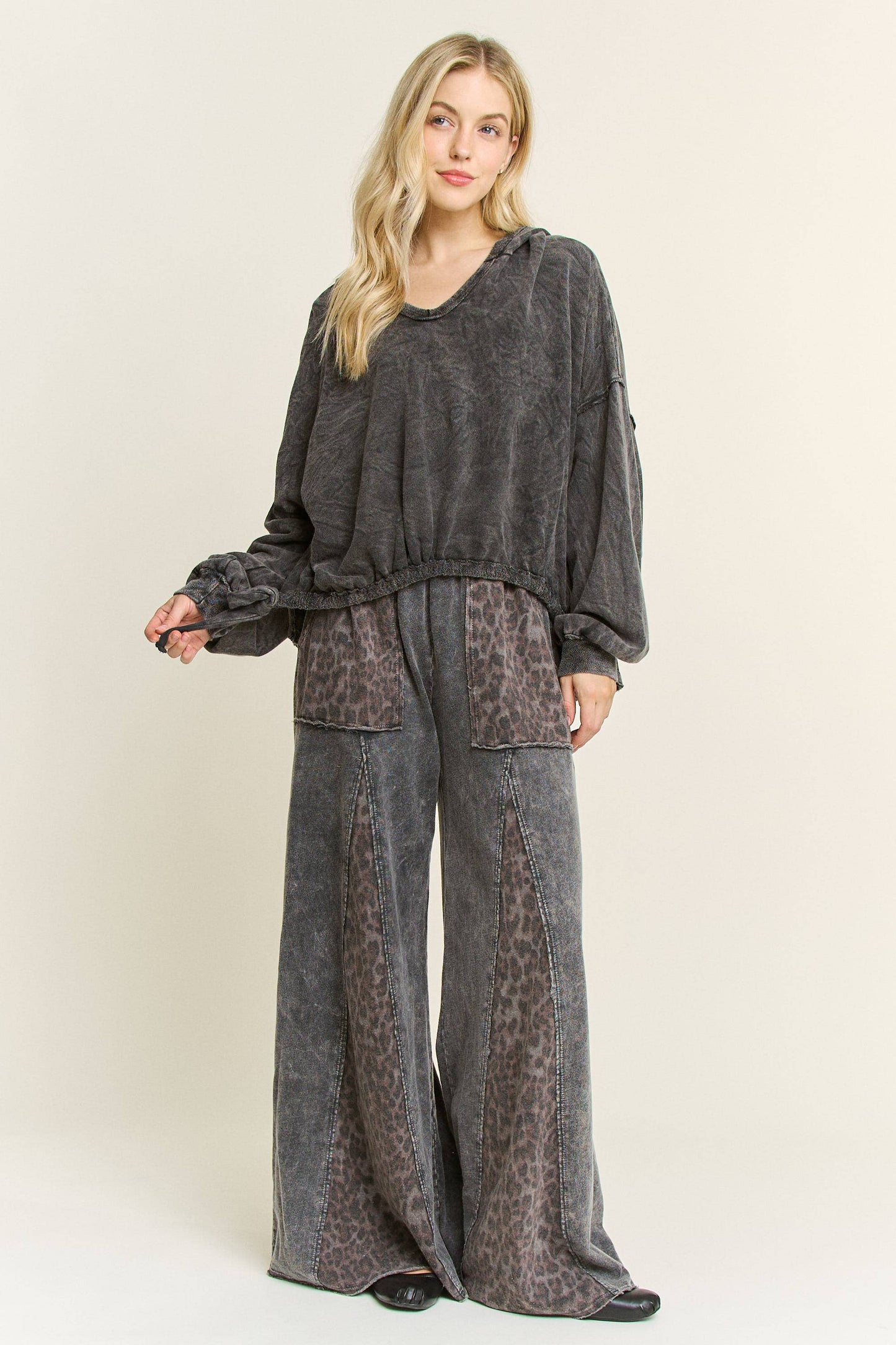 Mineral Washed Leopard Animal Print Flare Pants HP5783P1