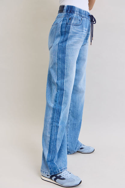 881005 Judy Blue High Waist Wilhemina Elastic Waistband Jeans