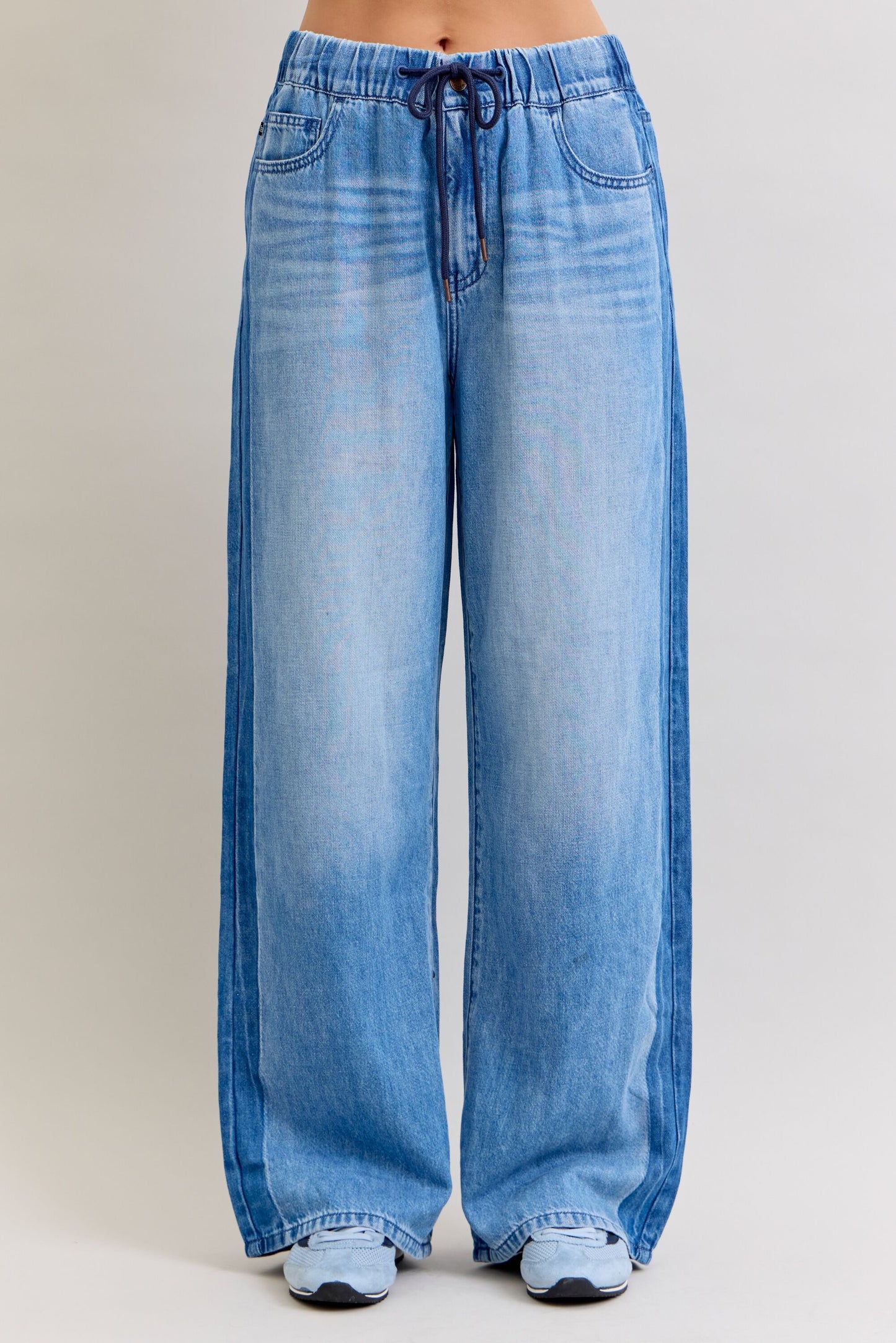 881005 Judy Blue High Waist Wilhemina Elastic Waistband Jeans