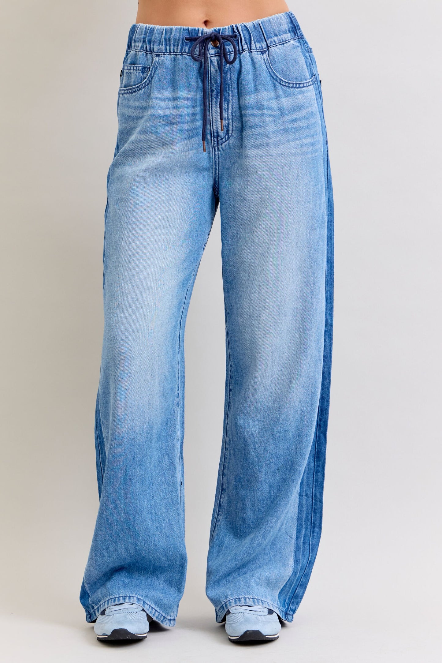 881005 Judy Blue High Waist Wilhemina Elastic Waistband Jeans