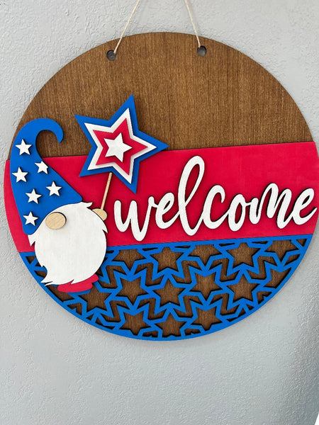 Welcome gnome sign
