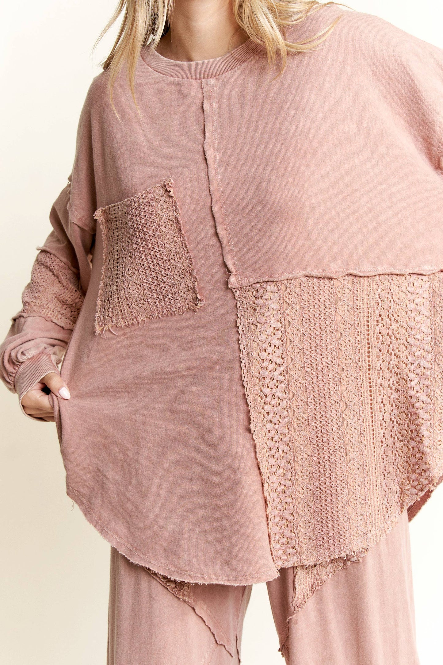 Mineral Wash Lace detailed Long Sleeve sweatshirt HT6027