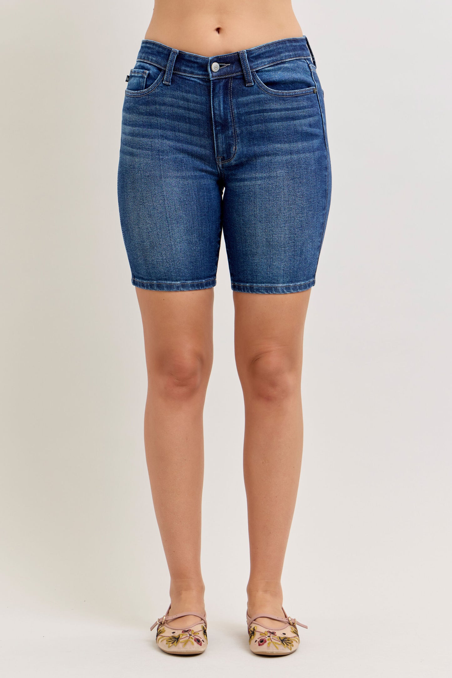 Judy Blue MR Bermuda Shorts – Style 152108