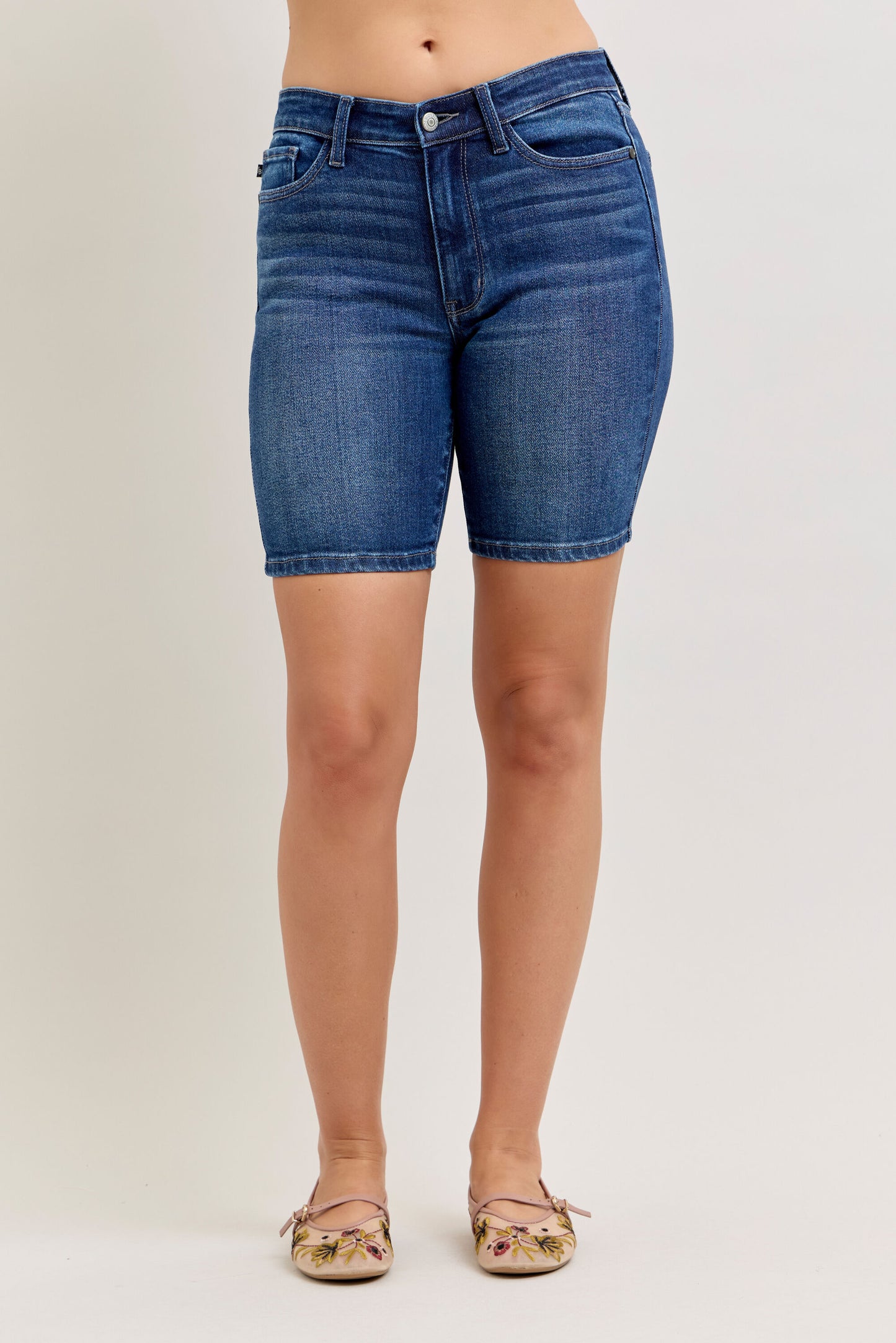 Judy Blue MR Bermuda Shorts – Style 152108