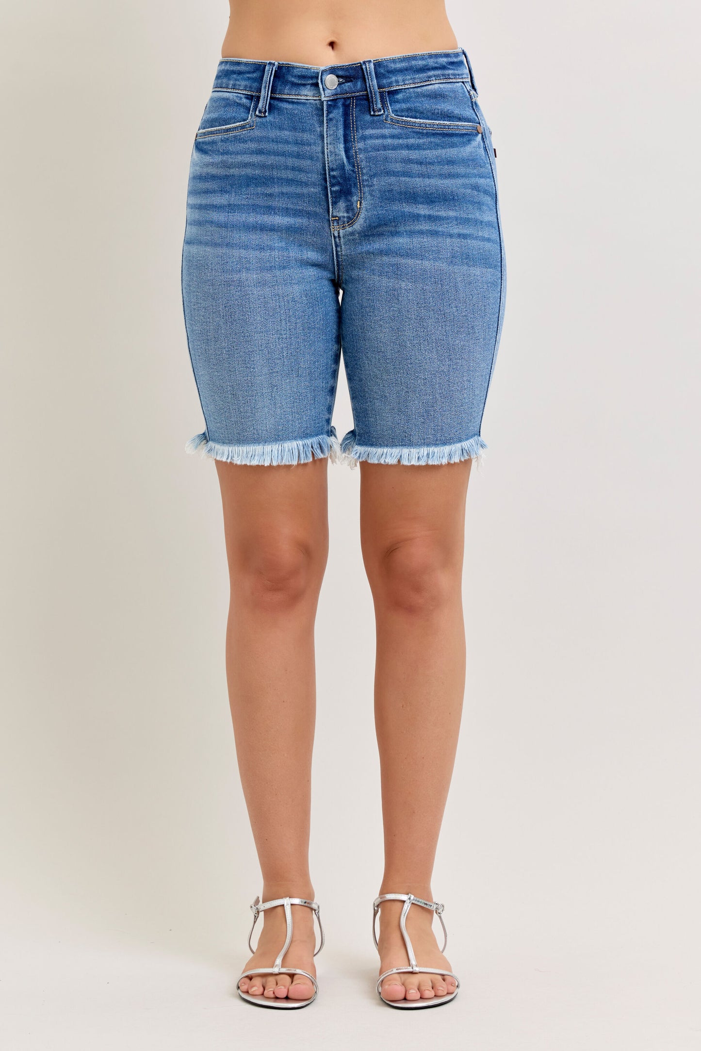 152106 Judy Blue HW Bermuda Shorts