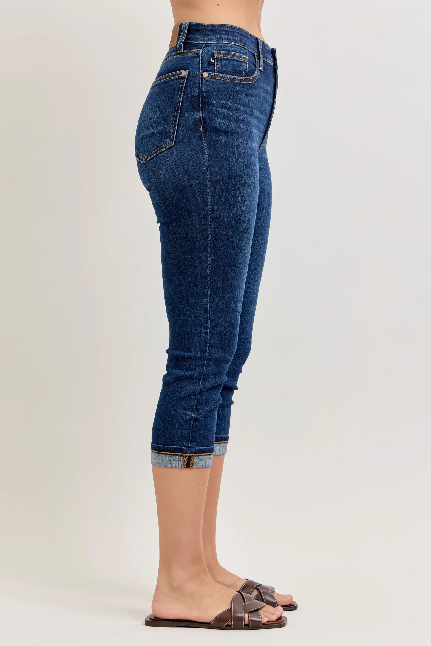 Judy Blue 72123  HW Capri with Single Cuff Jeans