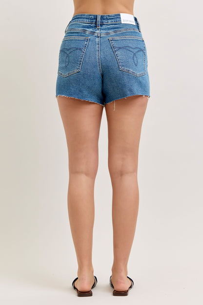 150379 Judy Blue HW Rigid Magic Cut Off Shorts