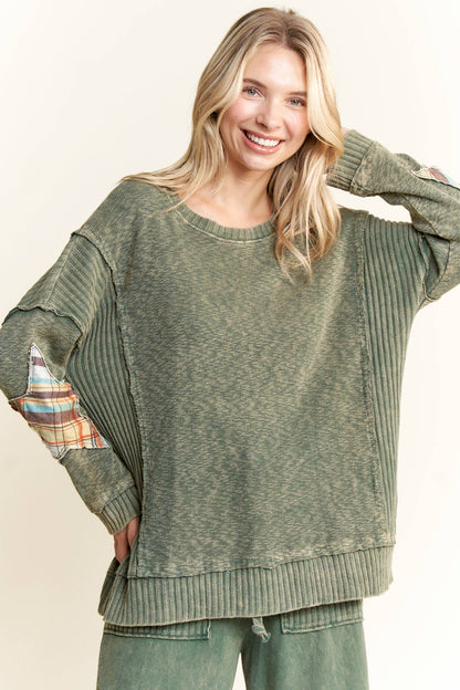 Mineral Wash Plaid Star patched elbow sweater top HT5999