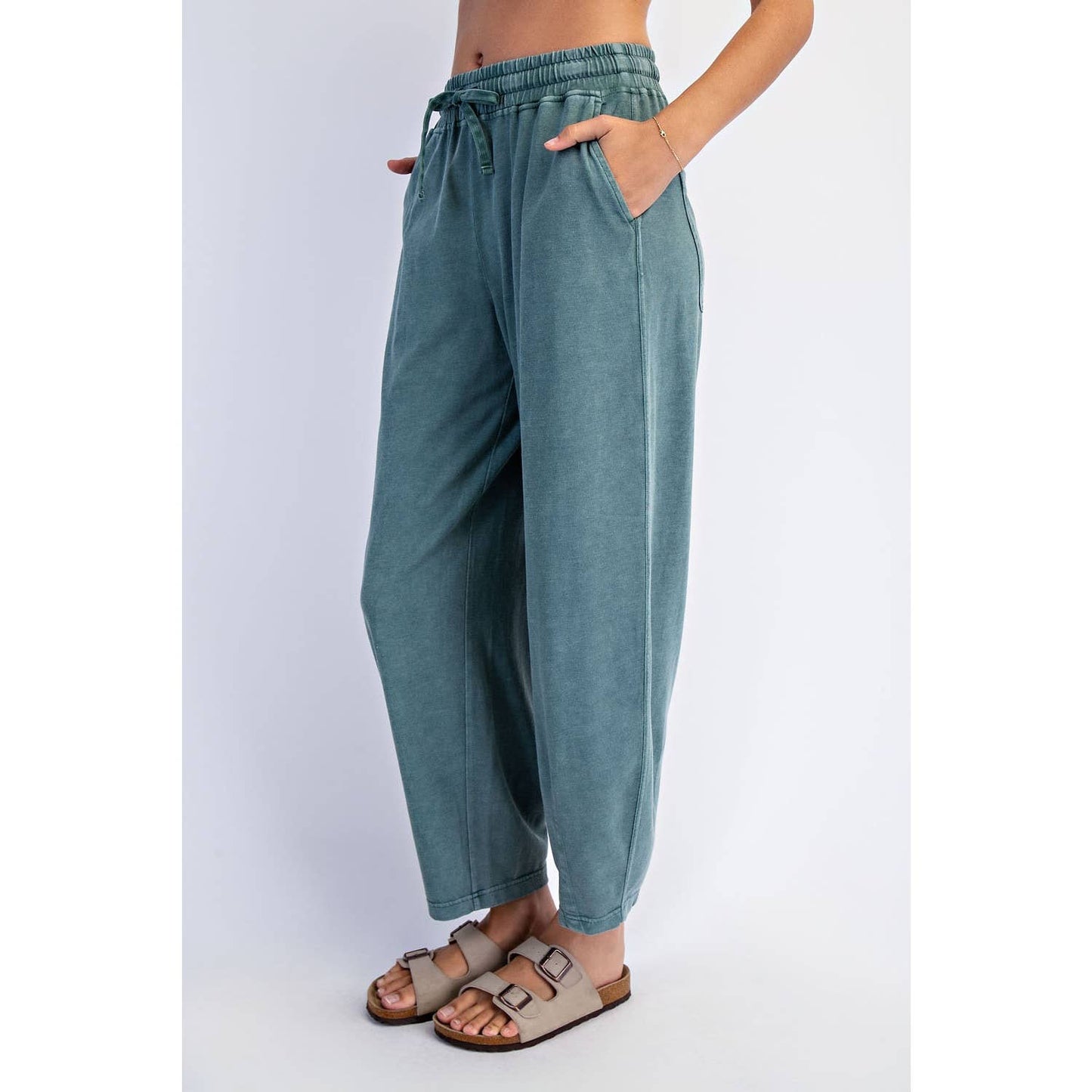Mineral Washed Cotton Barrel Pant P6455
