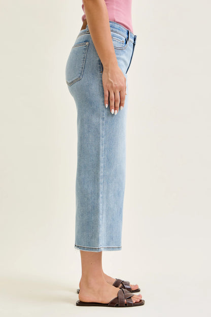 82690 Judy Blue Mid Rise Wide Crop Jeans