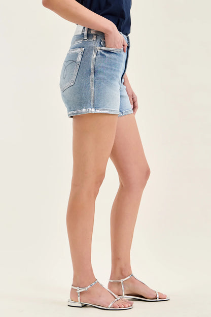 150387 Judy Blue HW Slim Short w/Foil Seams