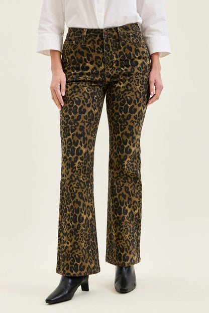 881183 Judy Blue HW Bootcut Leopard Print Jeans
