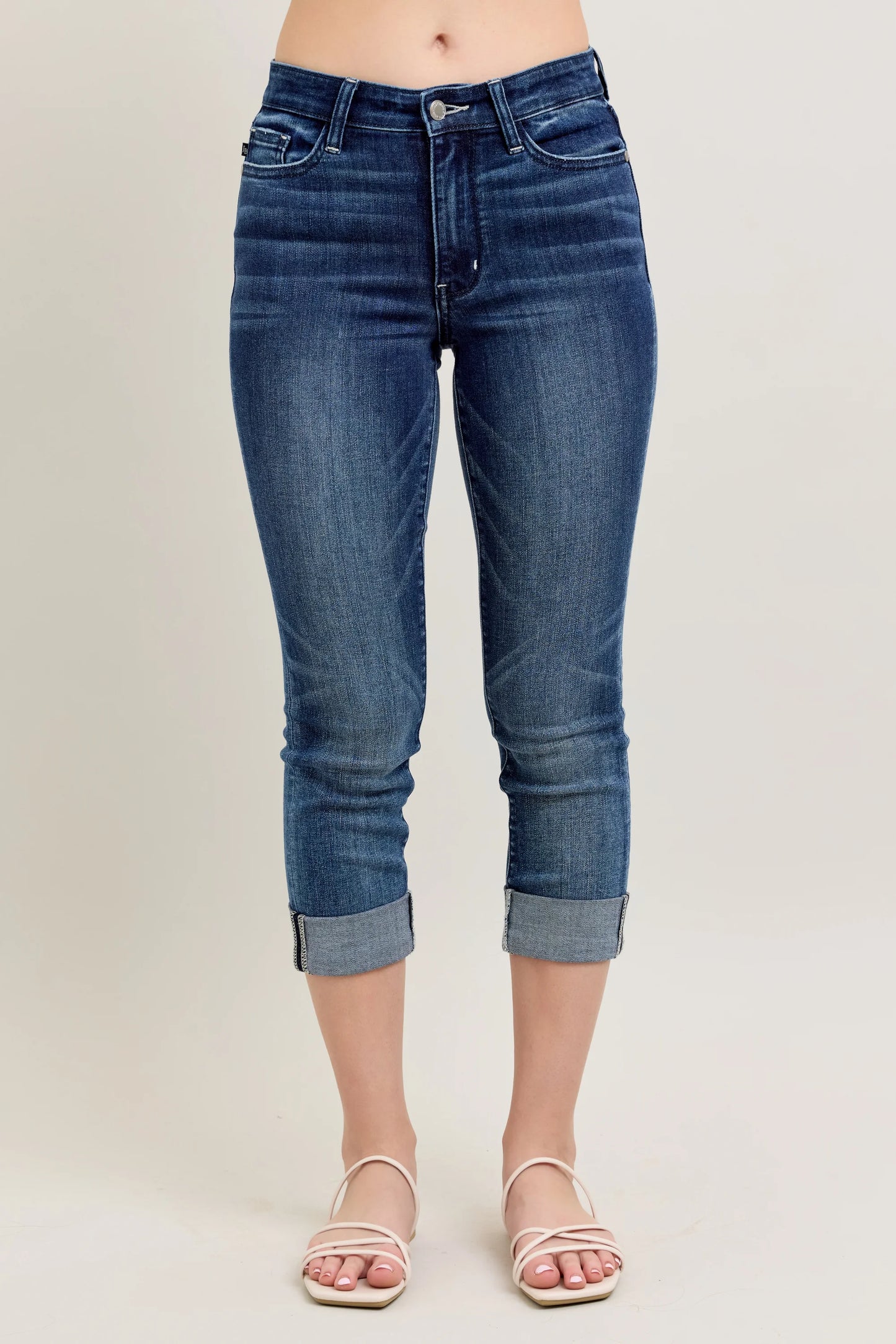 72121 Judy Blue Dark Wash Cuffed Capris Jeans