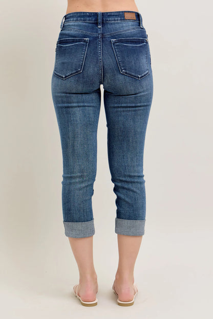 72121 Judy Blue Dark Wash Cuffed Capris Jeans