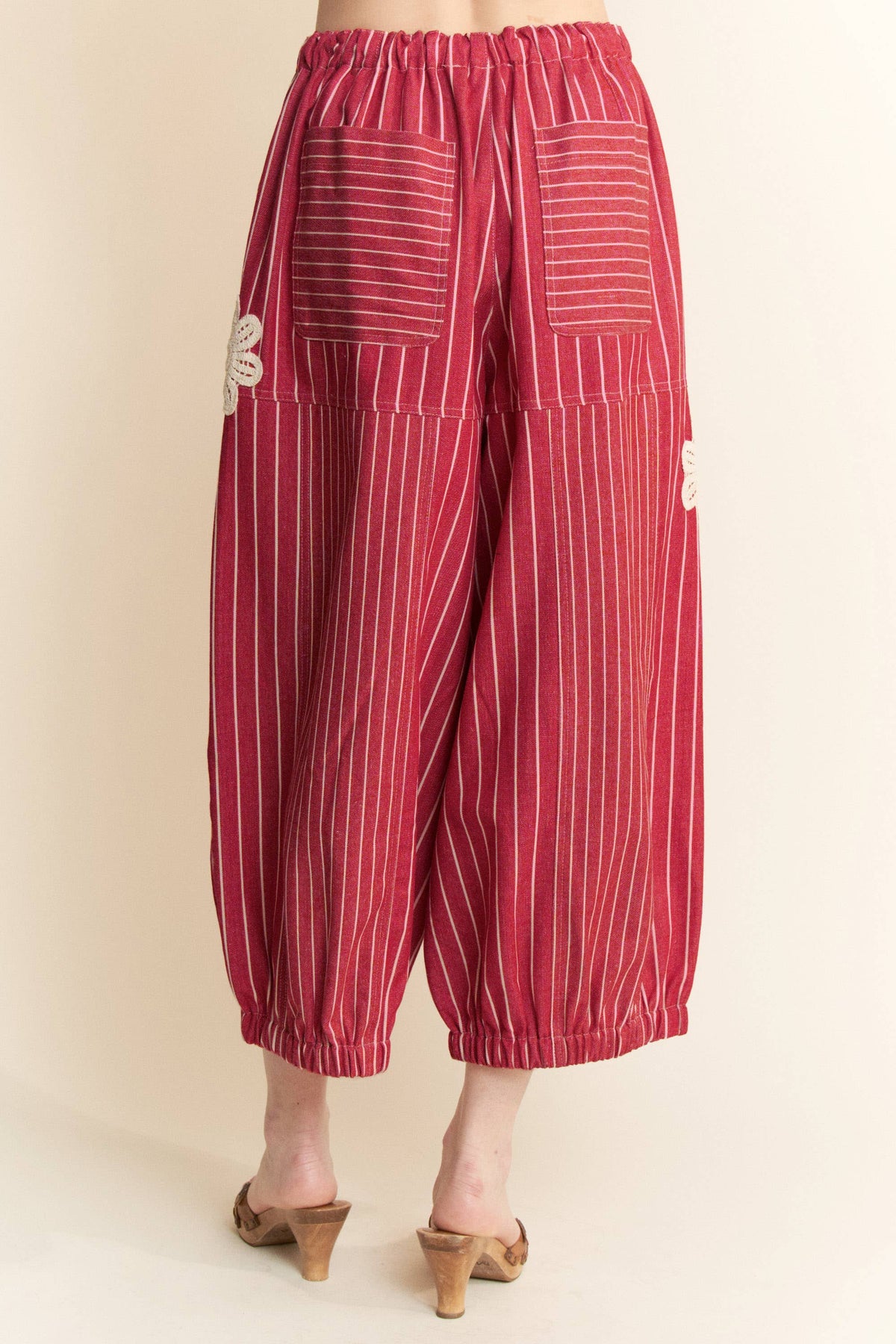 Crochet Applique Striped Barrel Pants