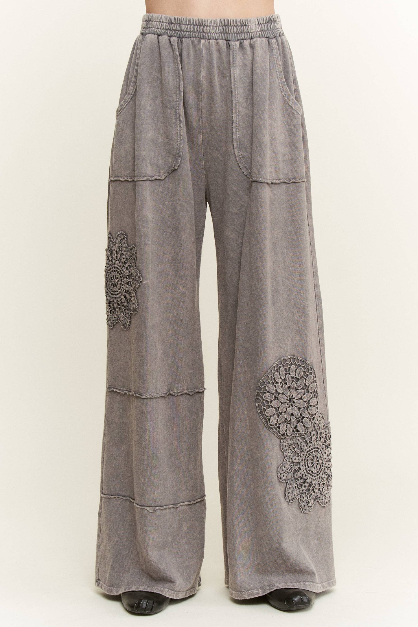 Mineral Washed Doily Wide leg straight pants HP6236
