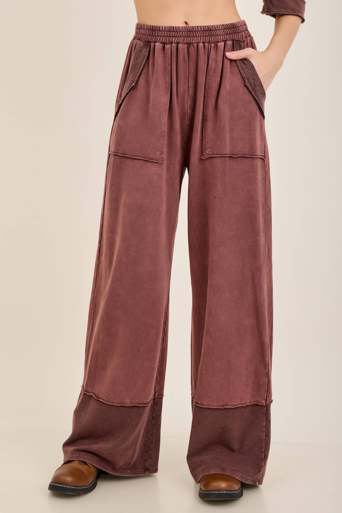 Mineral Washed Contrast Block Terry Pants HP7541