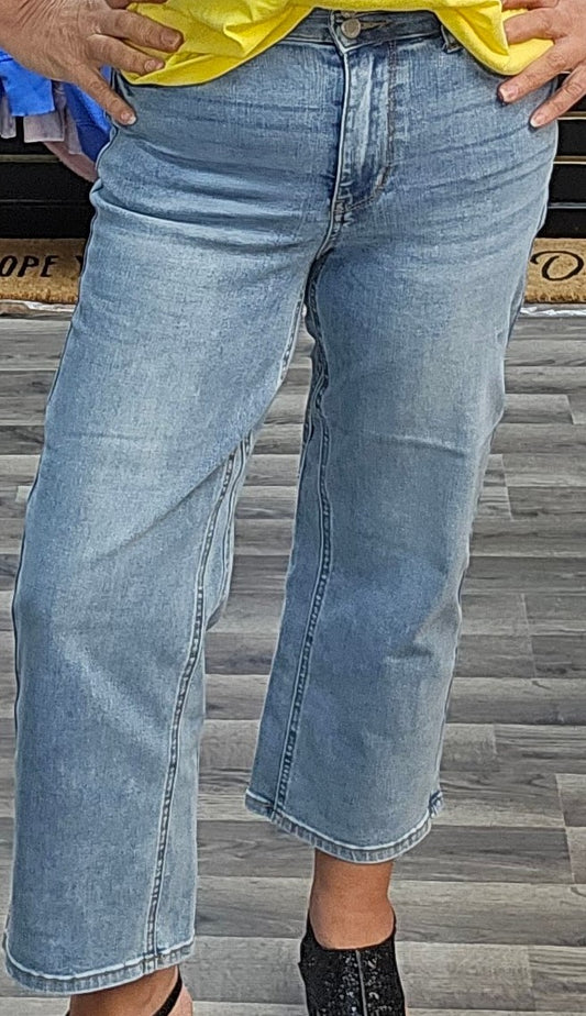 88616 High Waist Double Waistband Crop Wide Leg Judy Blue Jeans
