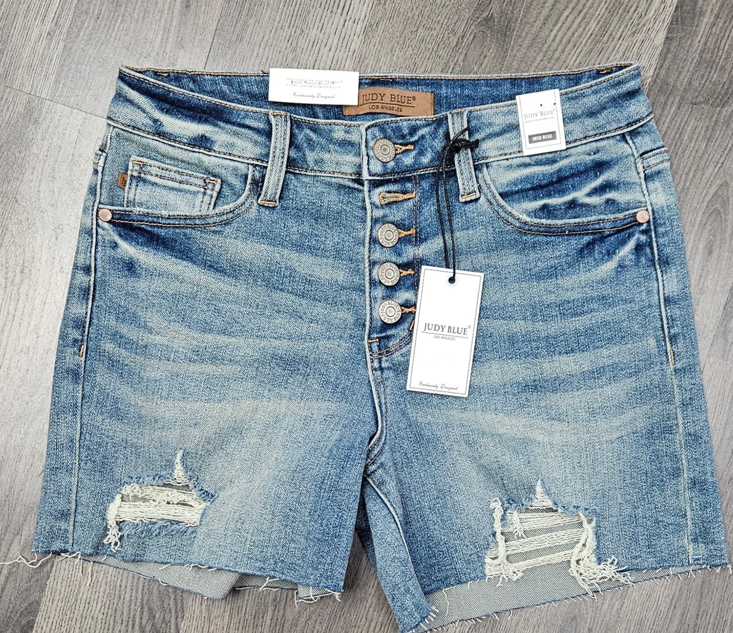 150294 Judy Blue MR Button Destroy Shorts