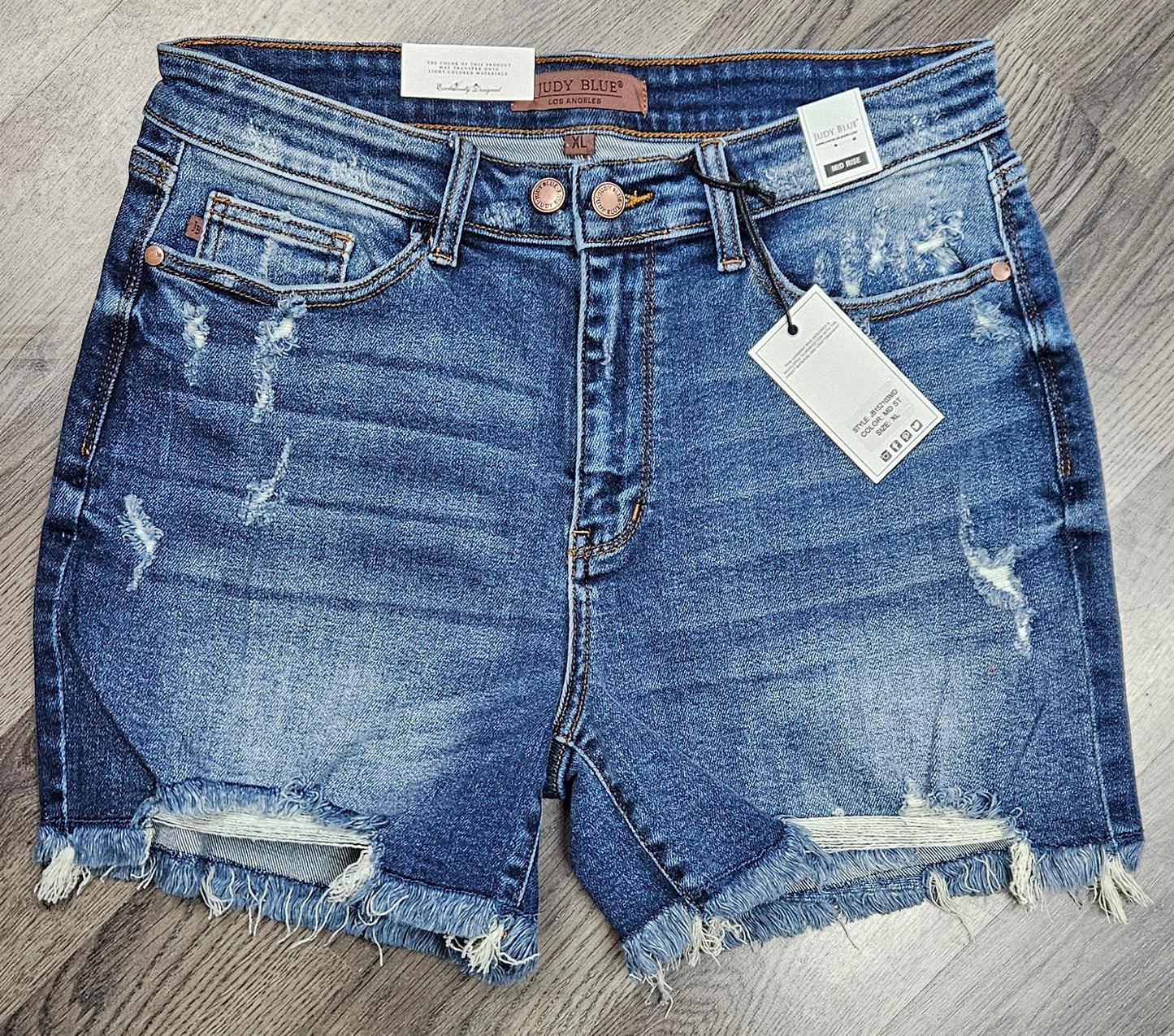 152103 Judy Blue 2 Button Dad Shorts w/ Destroy