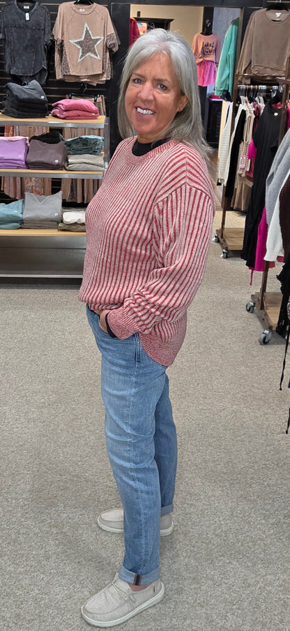 82703 Judy Blue Mid-Rise Boyfriend Jeans