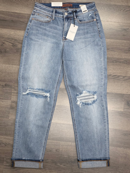 82688 Judy Blue MR Boyfriend Jeans with Destroy Cuff