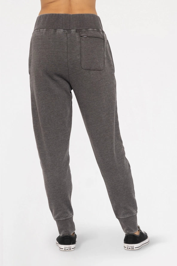 Burned Out Fleece Joggers – Mono B (KPZ12391)