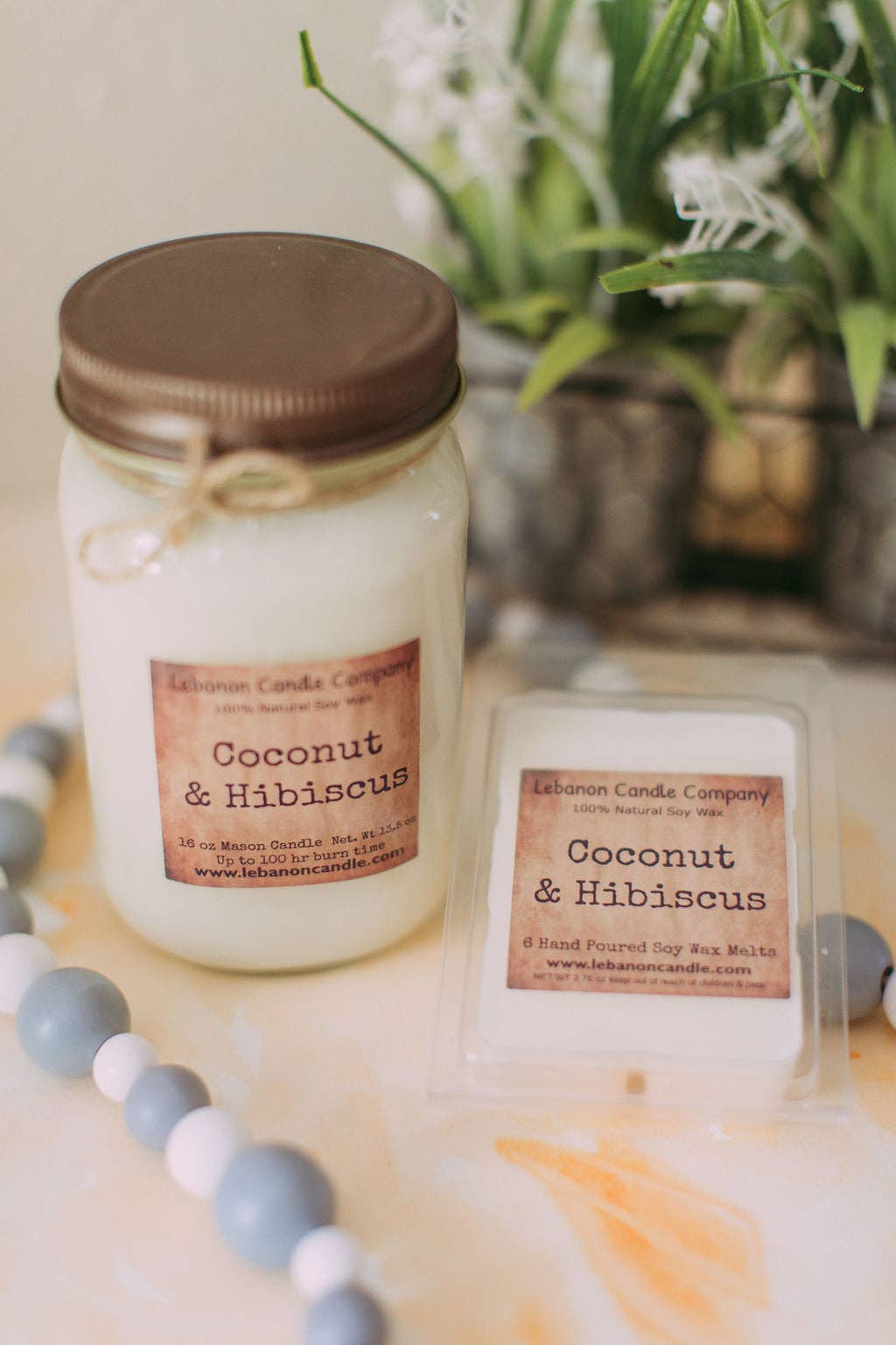 Coconut & Hibiscus Candle