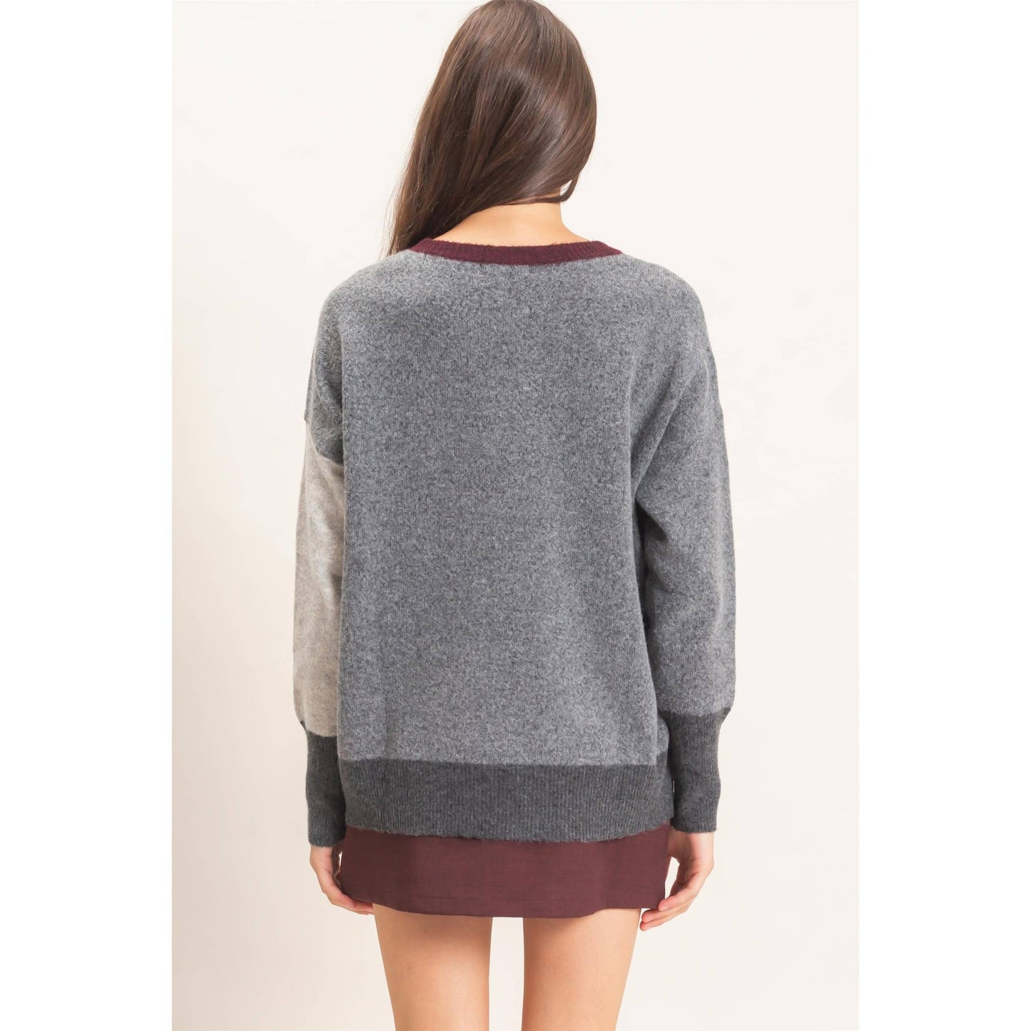 HYFVE Color block Visible Seam Sweater HF26E151