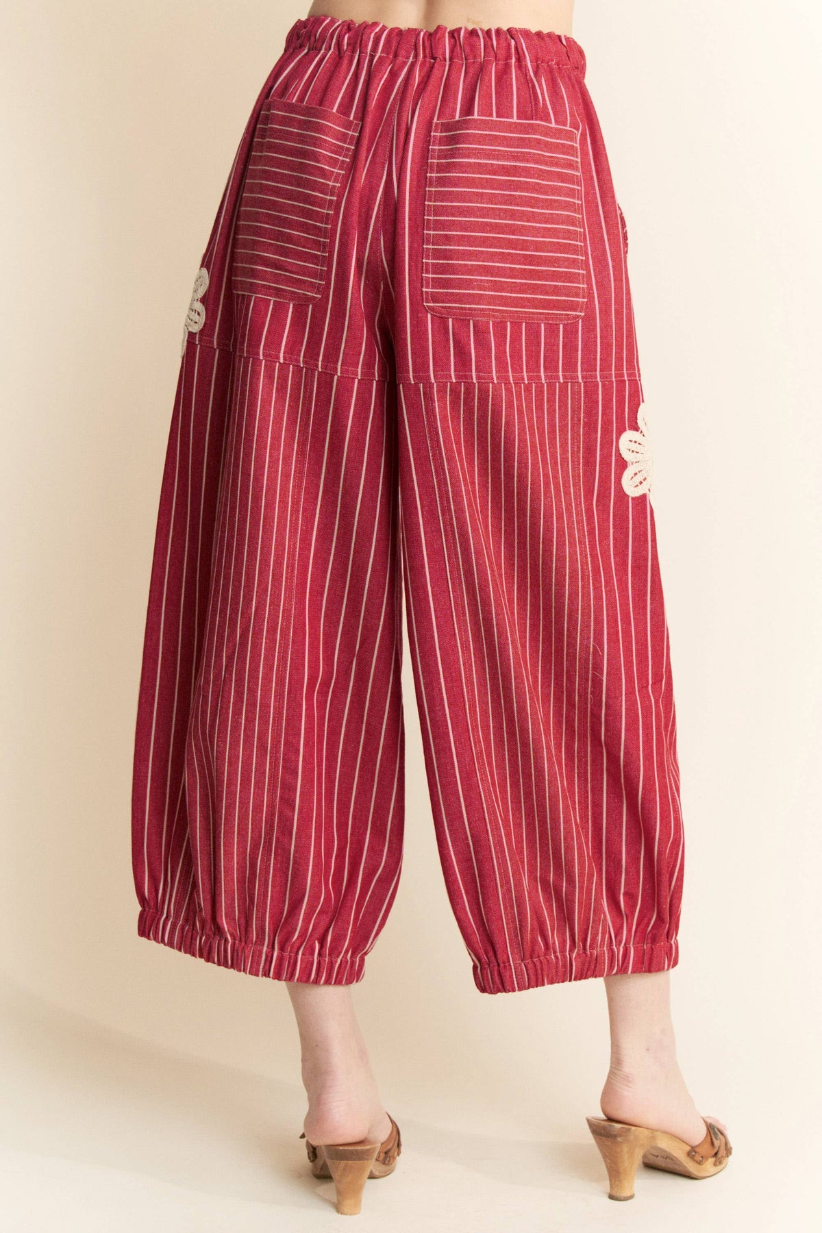 Crochet Applique Striped Barrel Pants