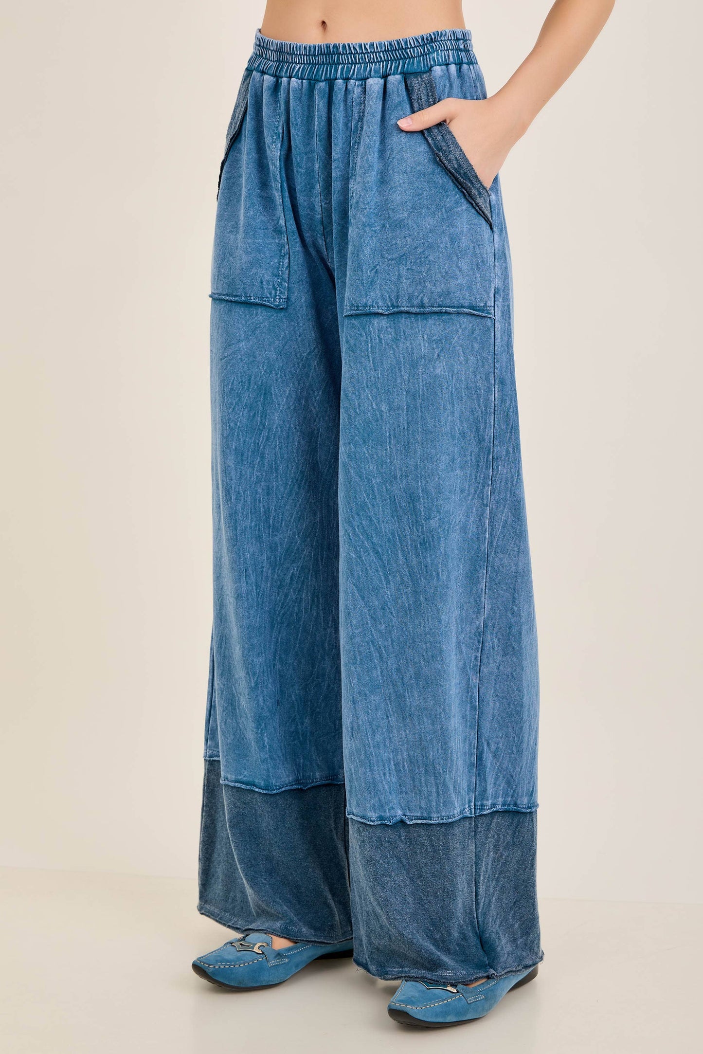 Mineral Washed Contrast Block Terry Pants HP7541