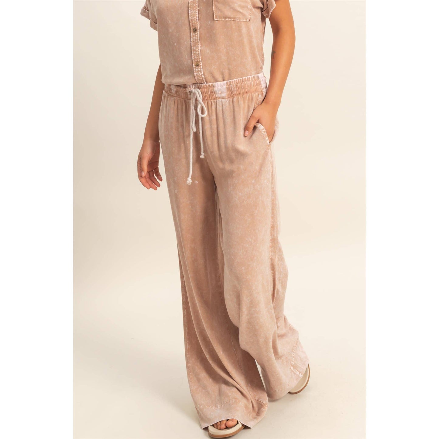 Hyfve DZ26A651 Mineral Washed Wide Leg Pants