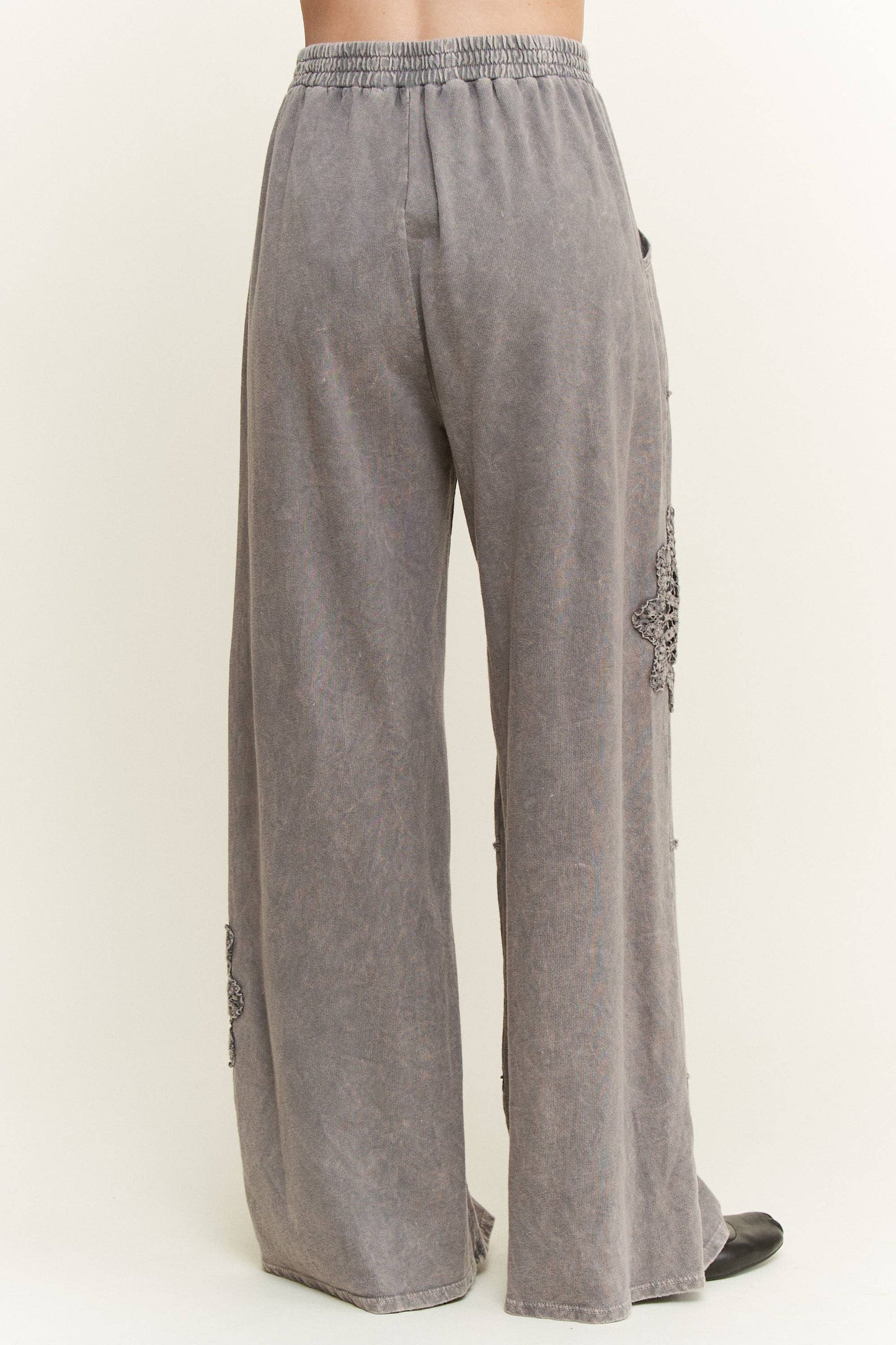 Mineral Washed Doily Wide leg straight pants HP6236