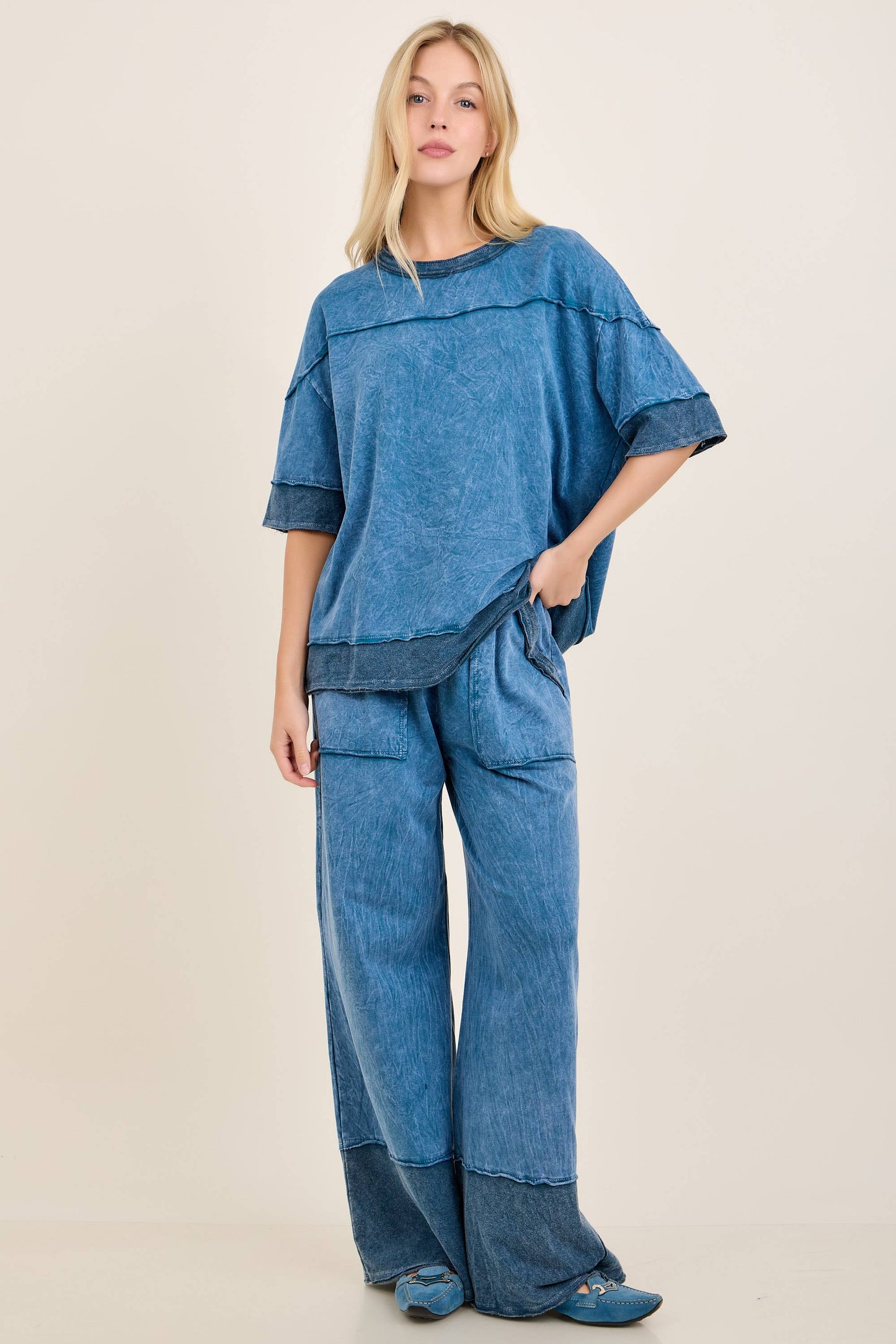 Mineral Washed Contrast Block Terry Top HT7540