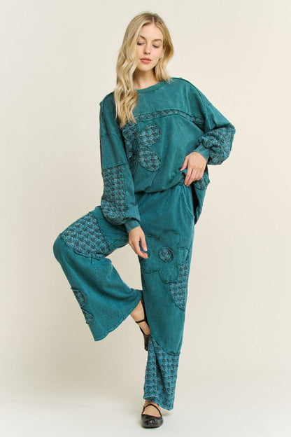 Mineral Washed Tweed Daisy patch Wide leg pants HP6751