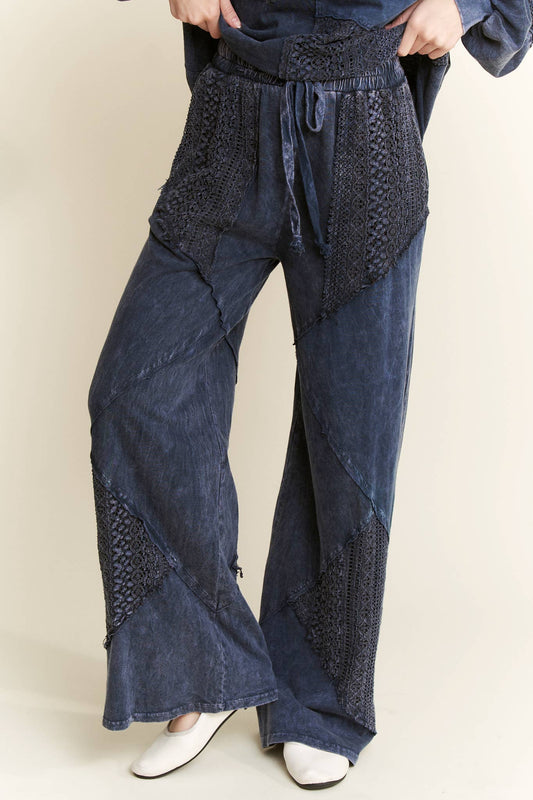 Mineral Wash Lace detailed straight leg pants HP6030
