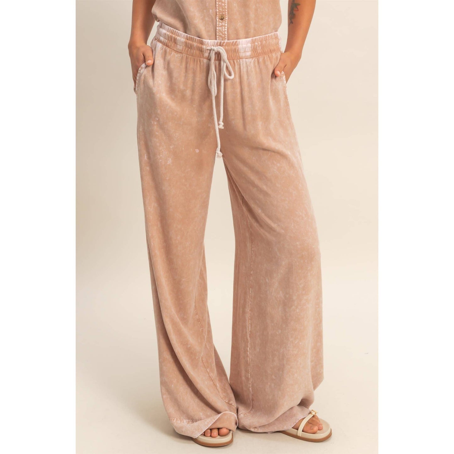 Hyfve DZ26A651 Mineral Washed Wide Leg Pants