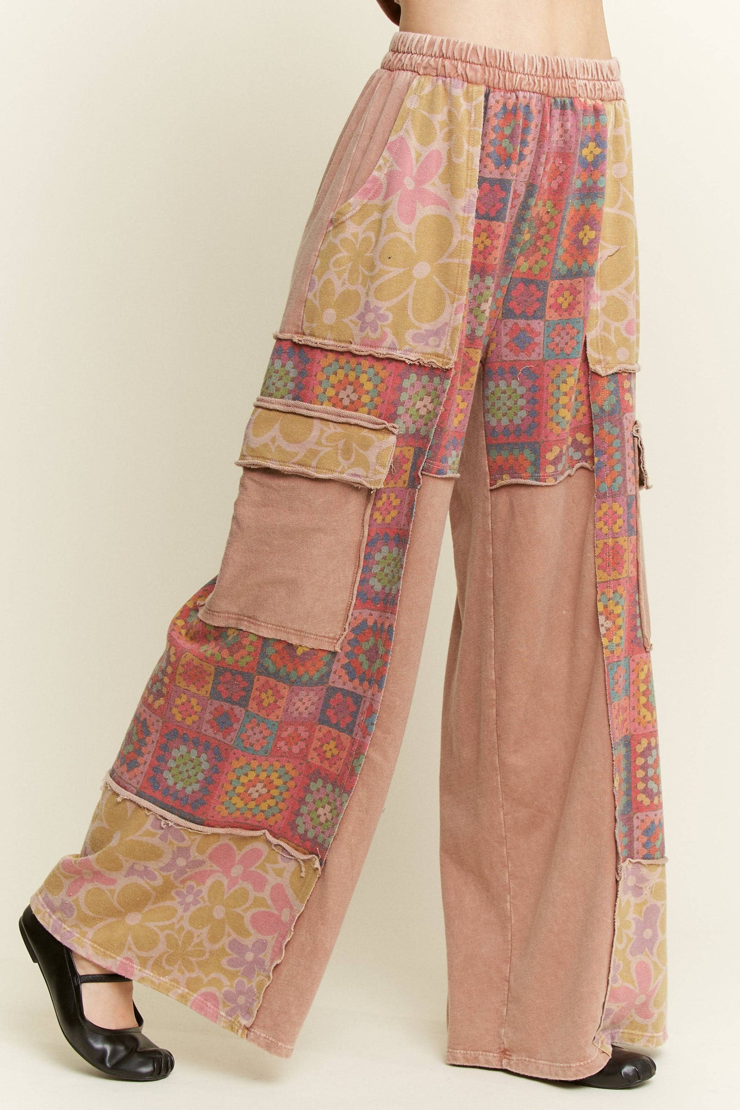 Mineral Wash Crochet Floral Printed Pants HP5758